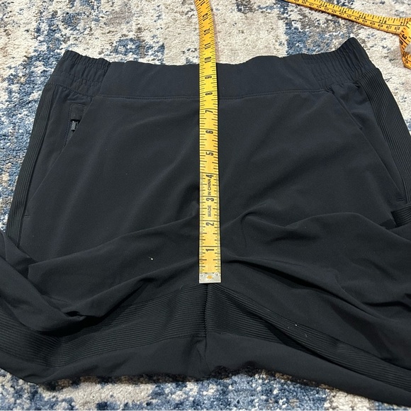 Athleta Black Brooklyn Joggers Size 4 - Picture 8 of 9